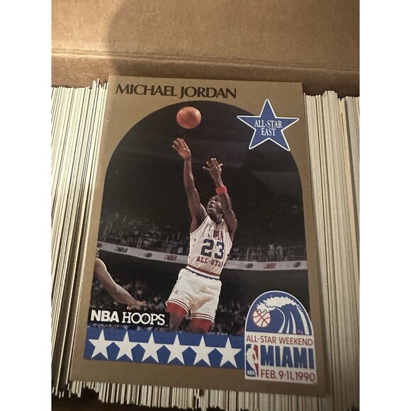 1990& 1992 Fleer 🏀Basketball🏀 Complete Set Includes Michael Jordan! - Picture 2 of 6